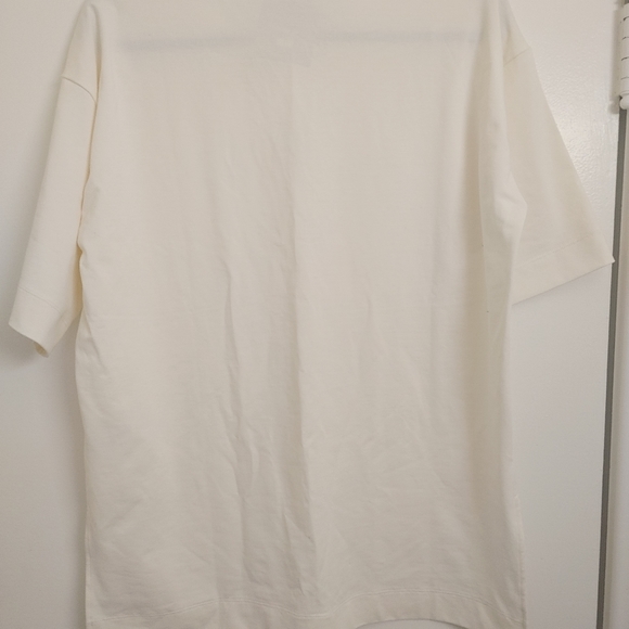 AIRism Off-White Cotton Half-Sleeve T - Picture 14 of 16